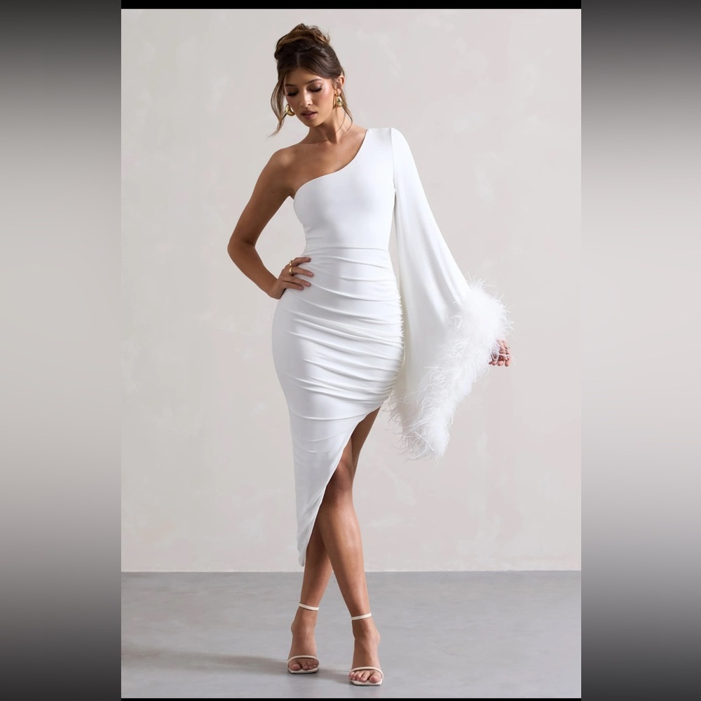 Club L London One-Shoulder asymmetric dress with feathers